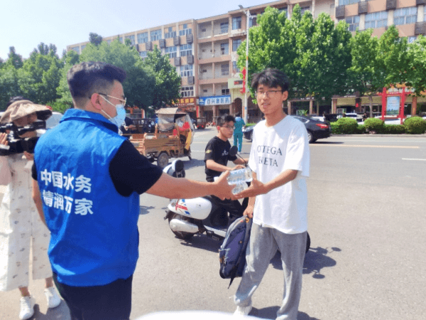 2023-11-15T03:50:54.png 2023-11-15T03:50:54.png