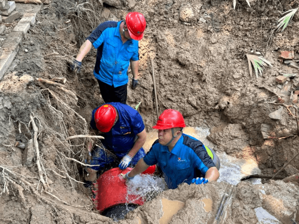 2023-11-14T07:49:12.png 2023-11-14T07:49:12.png