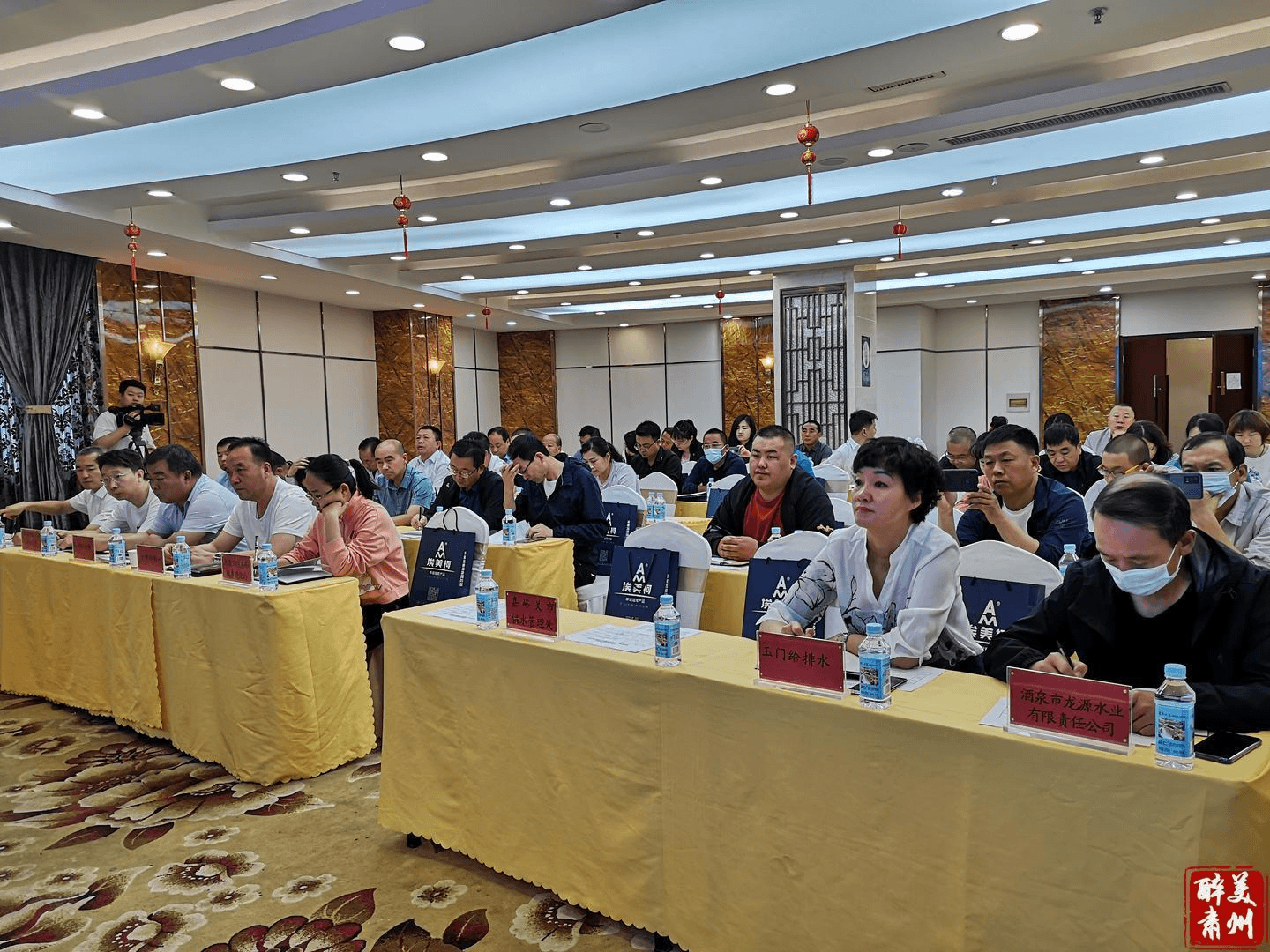 2023-11-29T08:52:46.png 2023-11-29T08:52:46.png