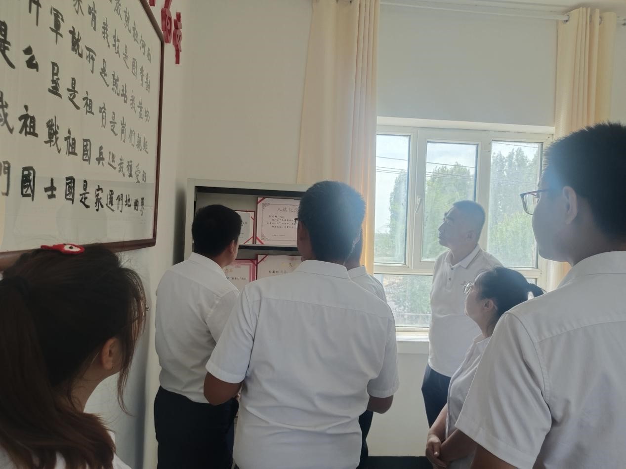 圖片2.jpg 圖片2.jpg