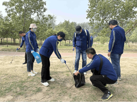 2025-04-30T08:35:42.png 2025-04-30T08:35:42.png