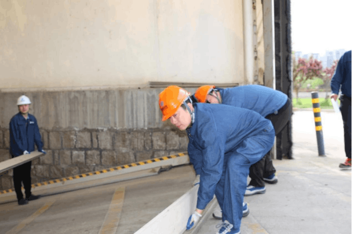 2025-05-16T03:31:15.png 2025-05-16T03:31:15.png