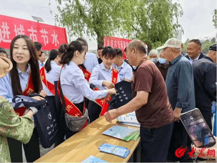 2025-05-30T02:49:41.png 2025-05-30T02:49:41.png