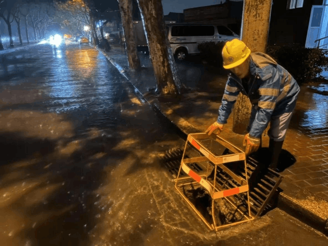 2025-09-22T06:06:11.png 2025-09-22T06:06:11.png