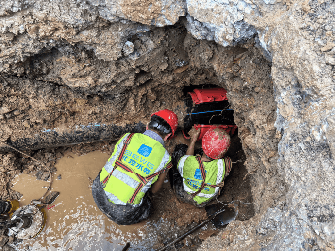 2025-09-02T06:43:14.png 2025-09-02T06:43:14.png