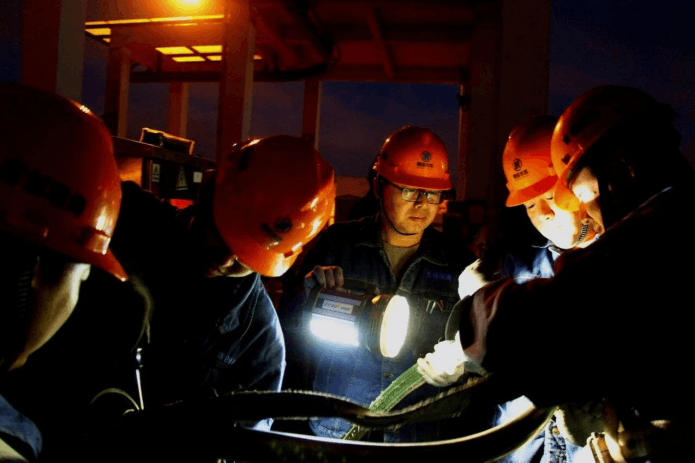 2025-10-27T06:15:57.png 2025-10-27T06:15:57.png