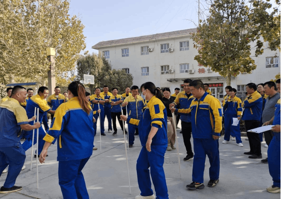 2025-10-27T07:01:48.png 2025-10-27T07:01:48.png